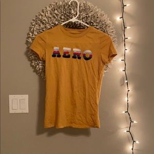 Yellow Aeropostale’s tee